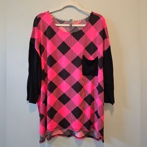 Honeyme Vibrant Pink and Black Plaid Tunic